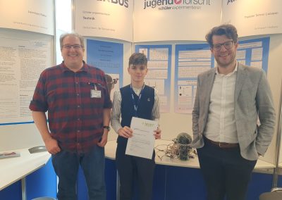 2er Platz auf dem Landeswettbewerb „Schüler experimentieren“